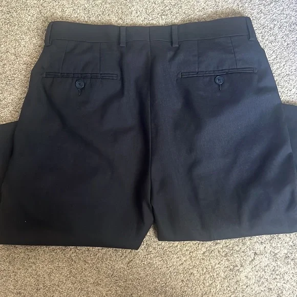 Sale 5 for $20 Calvin Klein dress pants. - Picture 5 of 9